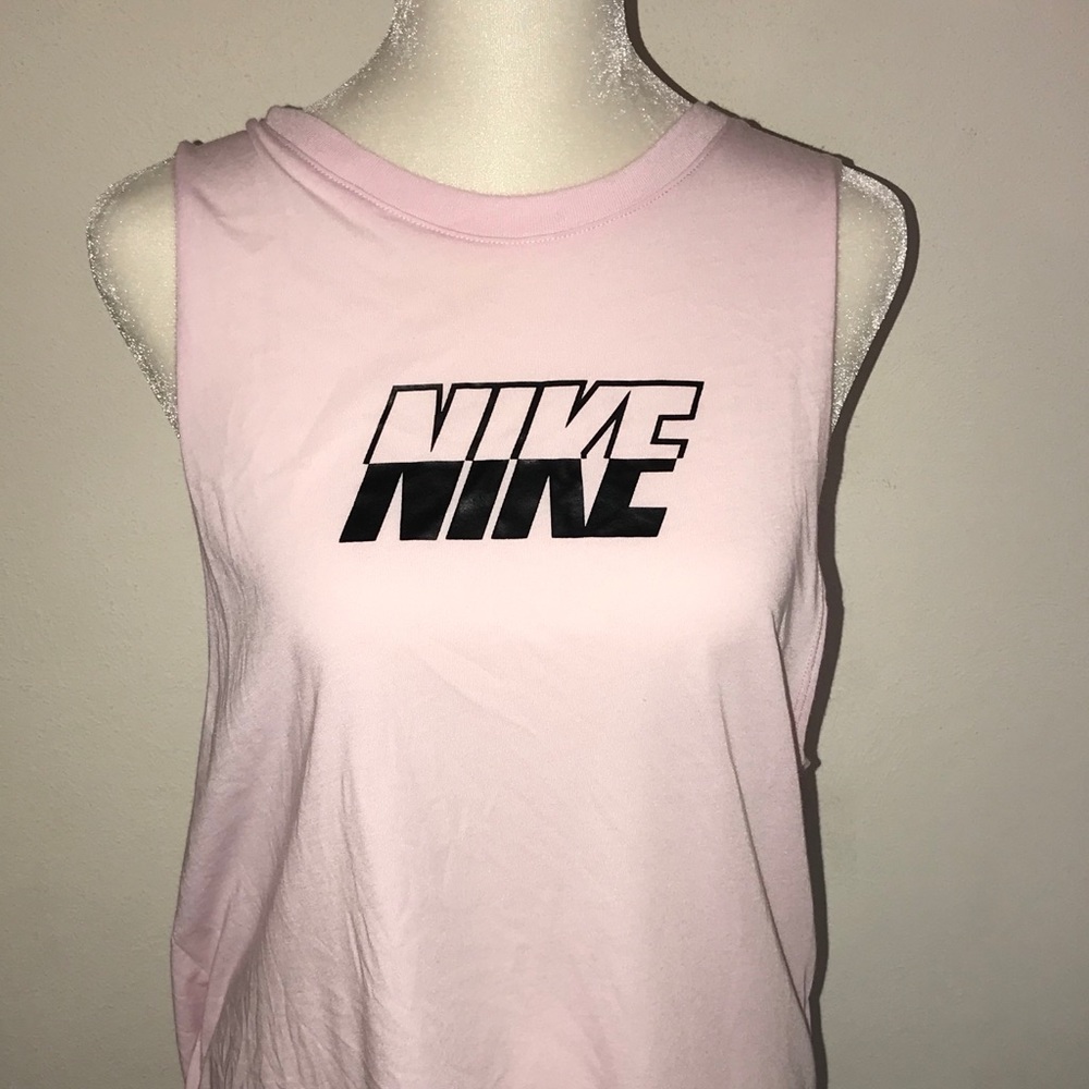 nike athletic top